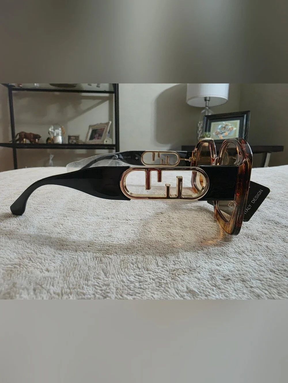 Fashion Women's Brown Tortoiseshell Square Sunglasses